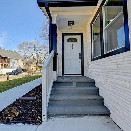 Modern Home At Colonial College Park アトランタ エクステリア 写真