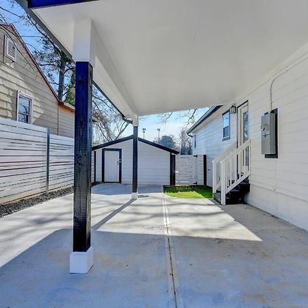 Modern Home At Colonial College Park アトランタ エクステリア 写真